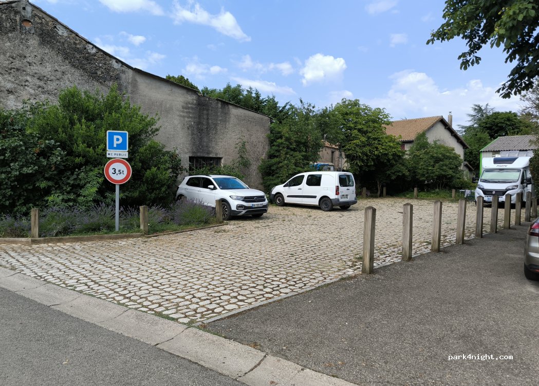 (34520) Le Caylar - 139 Faubourg Saint-Martin — foto