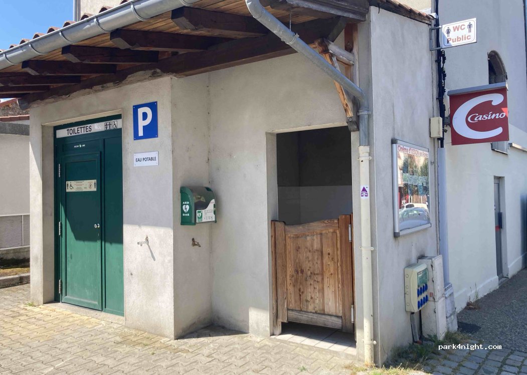 (43500) Saint-Pal-de-Chalencon - 2 Place de la Terrasse — foto