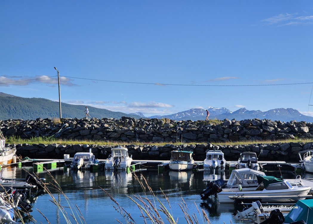 (9304) Vangsvik - 406 Rubbestadveien — foto