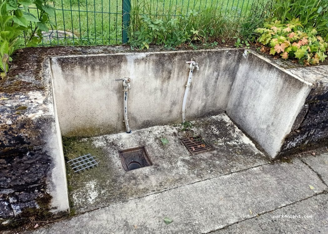 (58290) Moulins-Engilbert - 4-6 Avenue Perricaudet — foto 3
