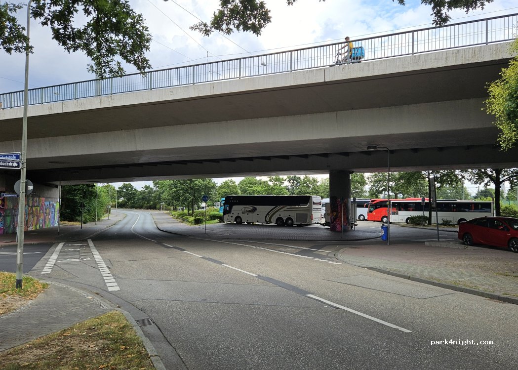 (60487) Frankfurt am Main - 1 Breitenbachstraße — foto 4