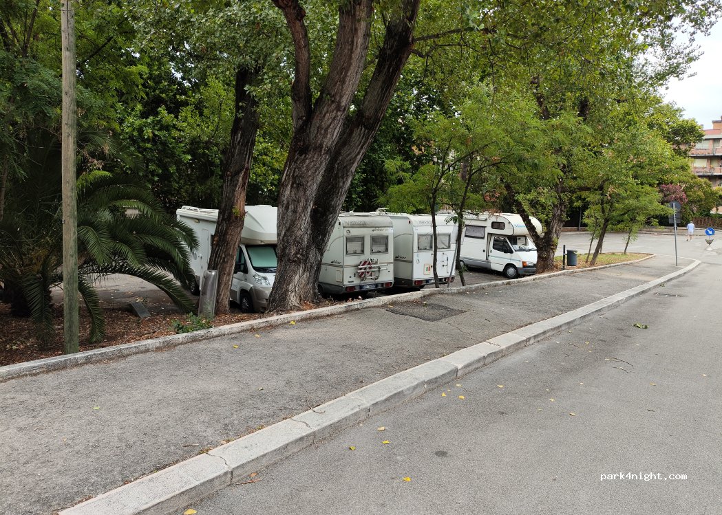 (05100) Terni - 94 Viale Cesare Battisti — foto 2