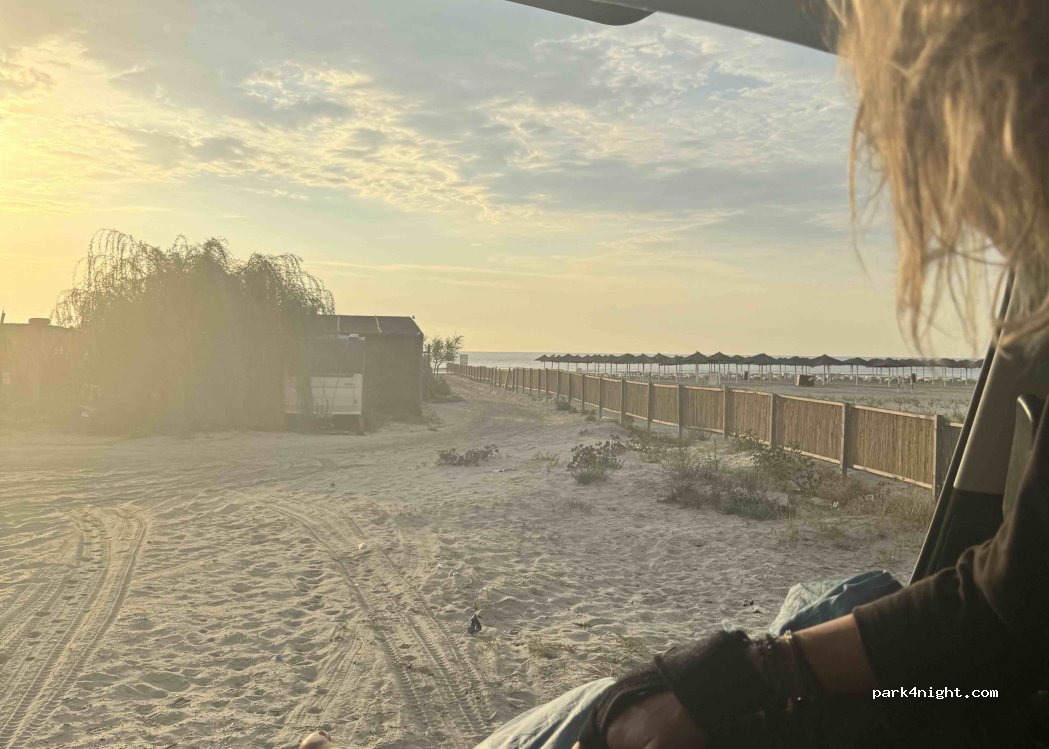 (900508) Mamaia-Sat - 171 Str. Promenada — foto 2