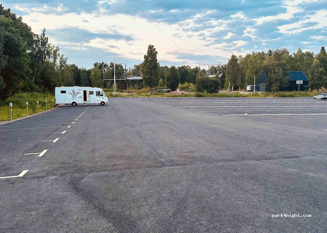 (312 98) Kungsbygget - Unnamed Road — foto 5