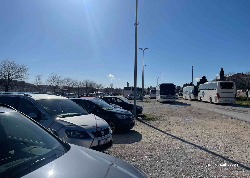 (21220) Trogir - 137 Ulica kneza Trpimira — foto 2