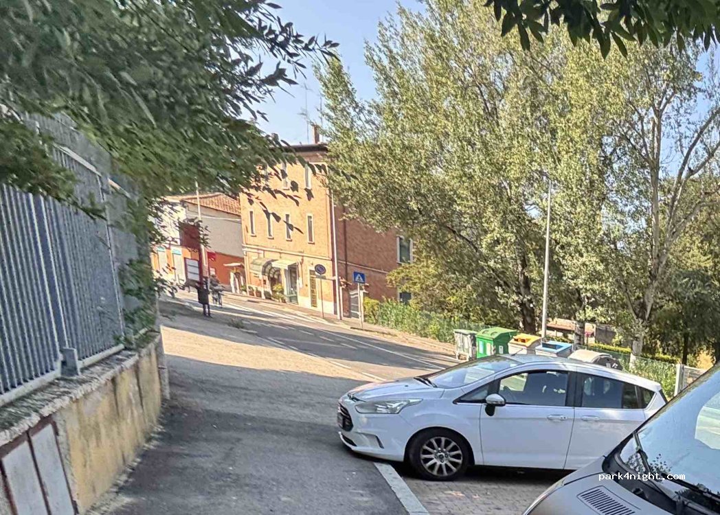 (40131) Bologna - 158 Via della Beverara — foto