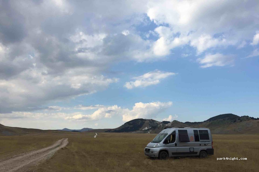 (67037) Aremogna - Unnamed Road — foto