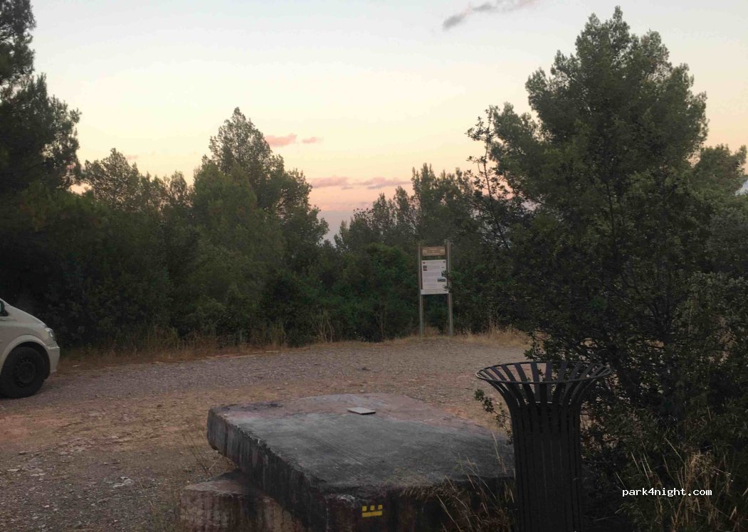 (11160) Caunes-Minervois - Unnamed Road — foto
