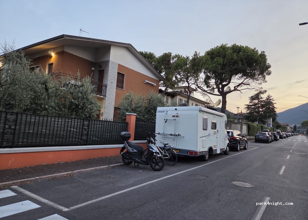 (25087) Salò - 31 Viale Marco Enrico Bossi — foto