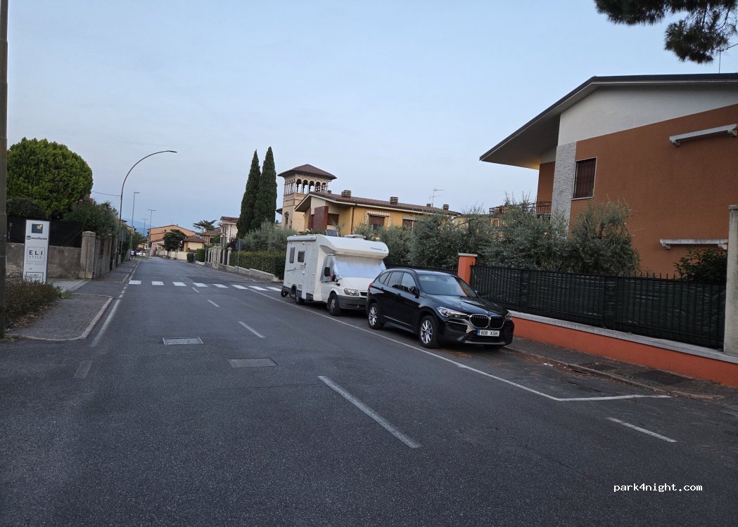 (25087) Salò - 31 Viale Marco Enrico Bossi — foto 2