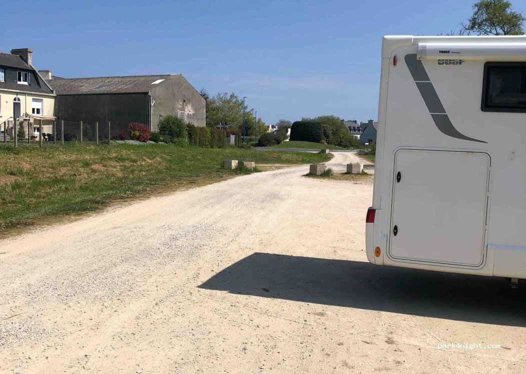 (29233) Cléder - 24 Rue de la Libération — foto 3