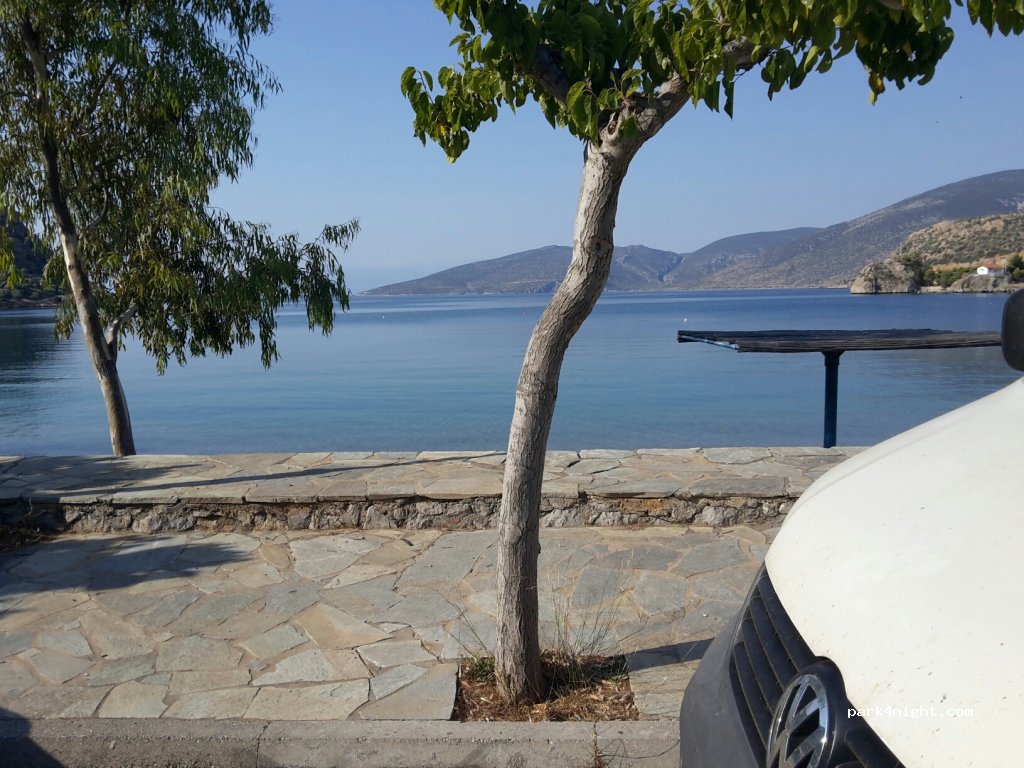 (320 12) Agios Isidoros - Unnamed Road — foto