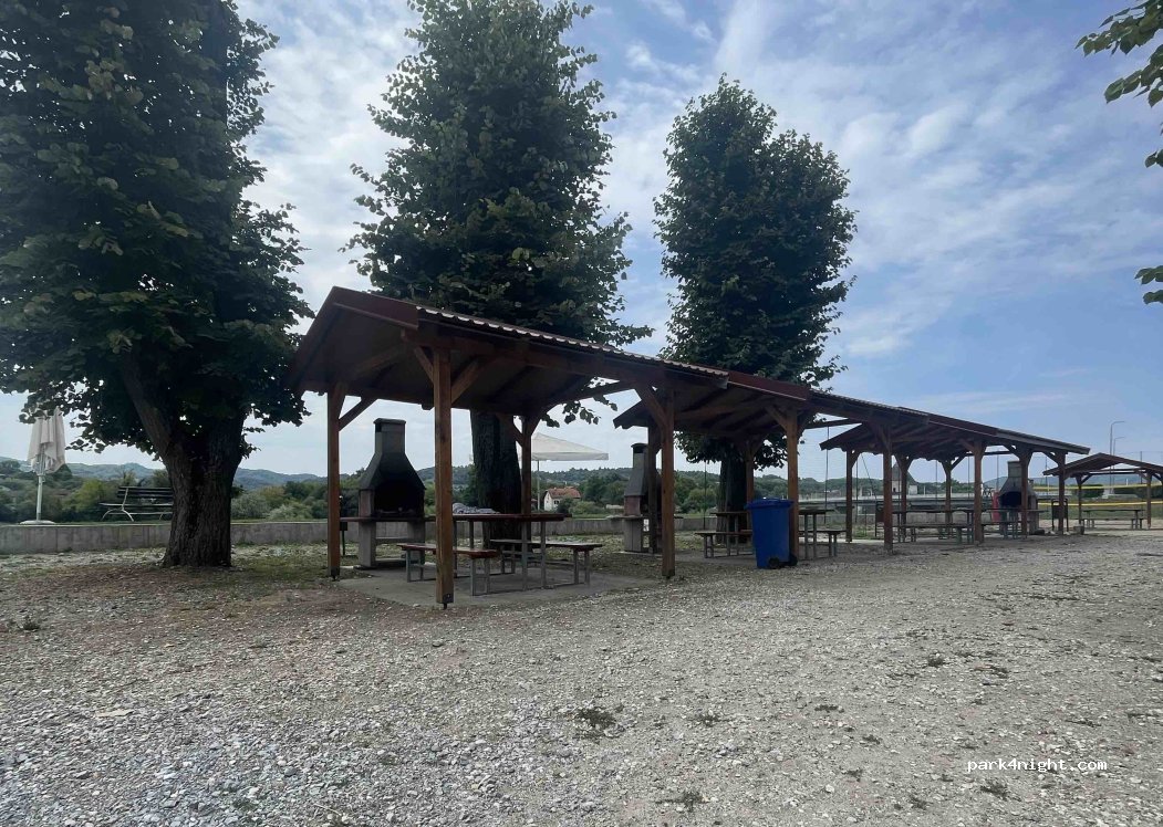 (44430) Hrvatska Kostajnica - 6 Unska ulica — foto 3