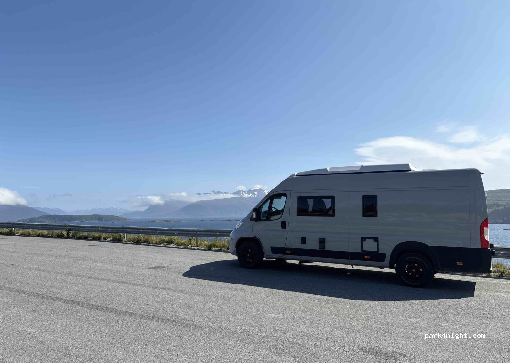 (9180) Skjervøy - 81 Langørstien — foto 2