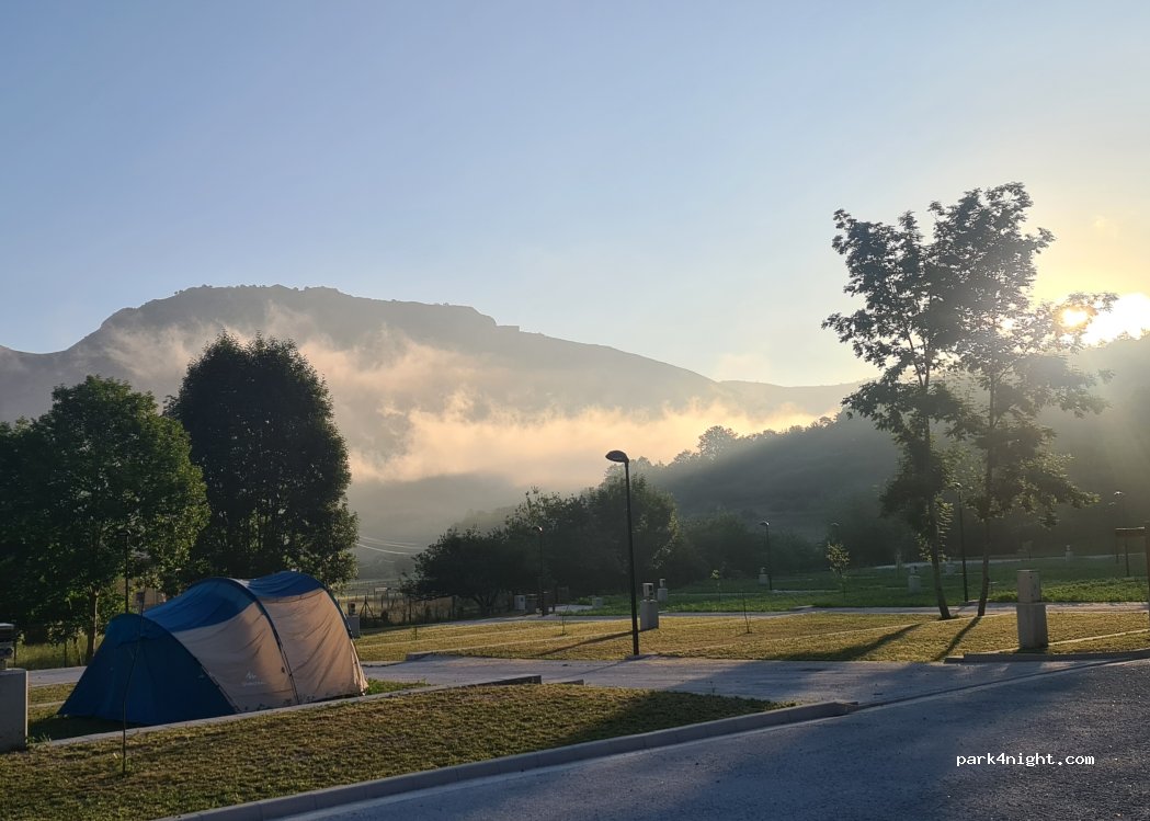 Camping Municipal de Sobrescobio — foto 2