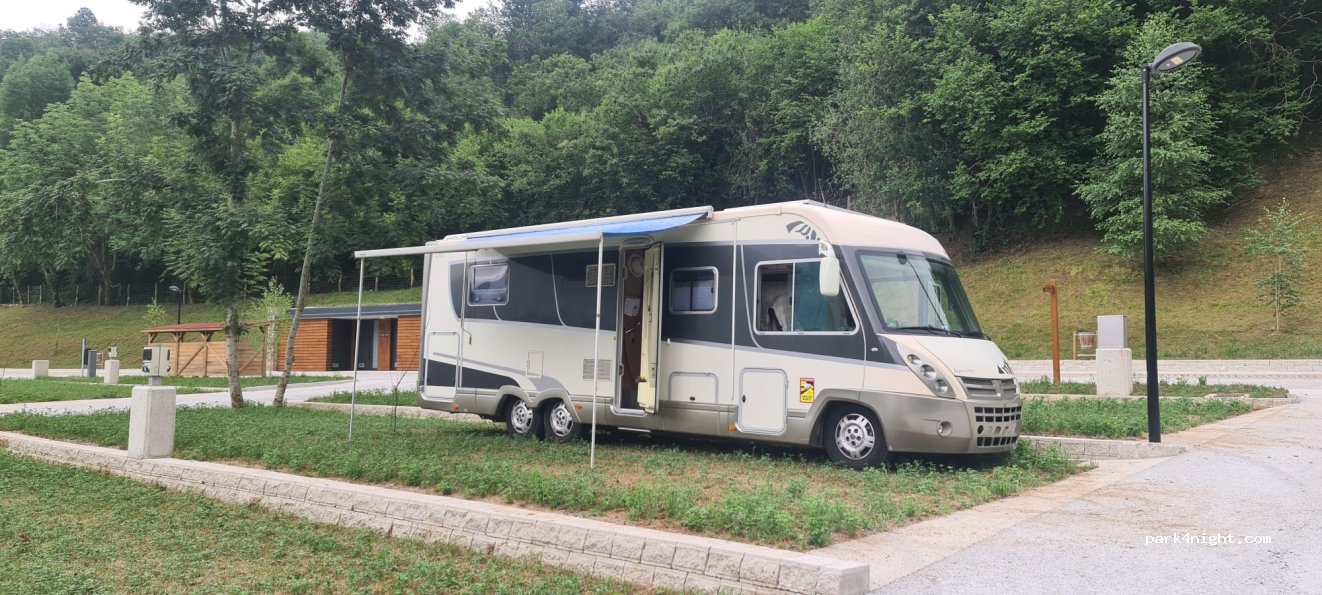 Camping Municipal de Sobrescobio — foto 4