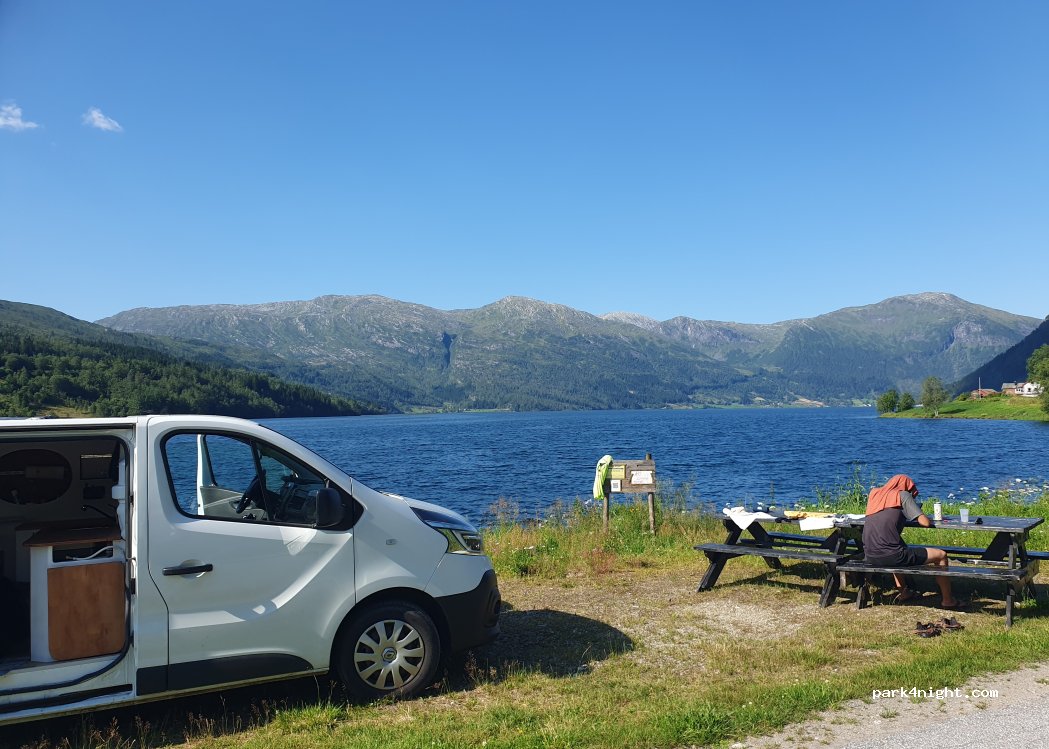 (6978) Vallestad - — foto