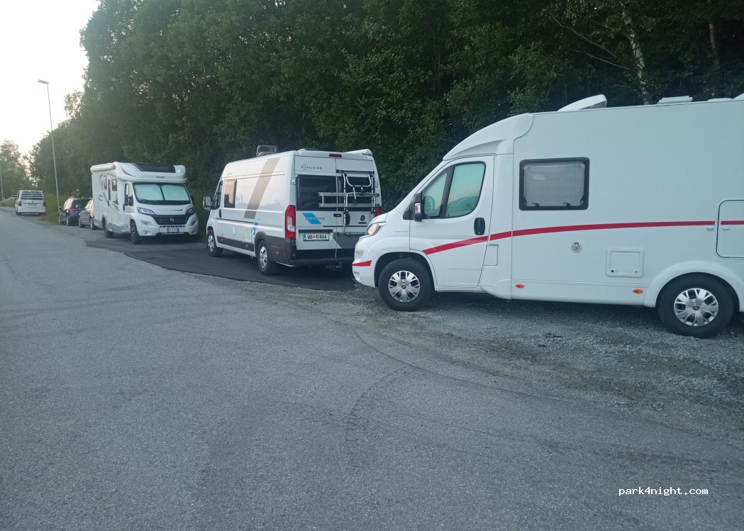(4100) Jørpeland - 17 Nedre Barkvedvegen — foto 2