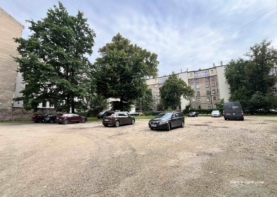 (1011) Rīga - 63 Lāčplēša iela — foto 2