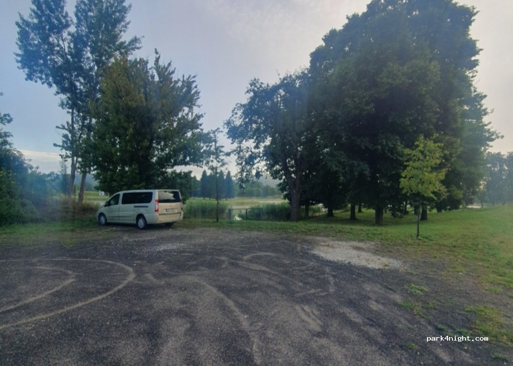 (8410) Wildon - 124 Oberer Markt — foto