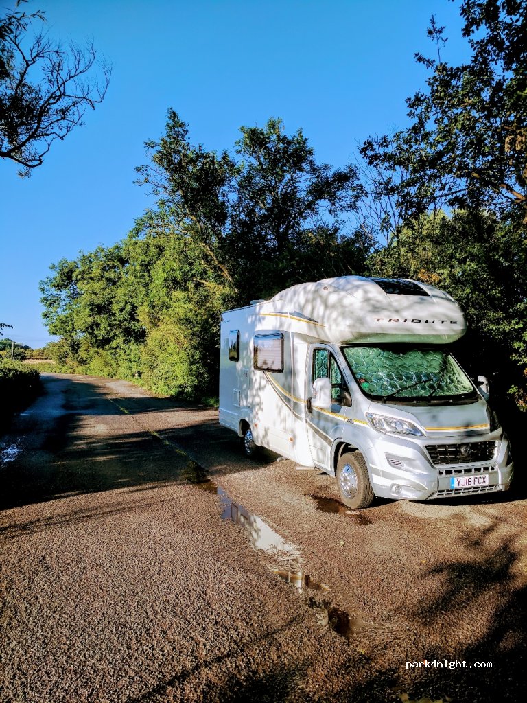 (LU5 6HF)  - A5120 — foto