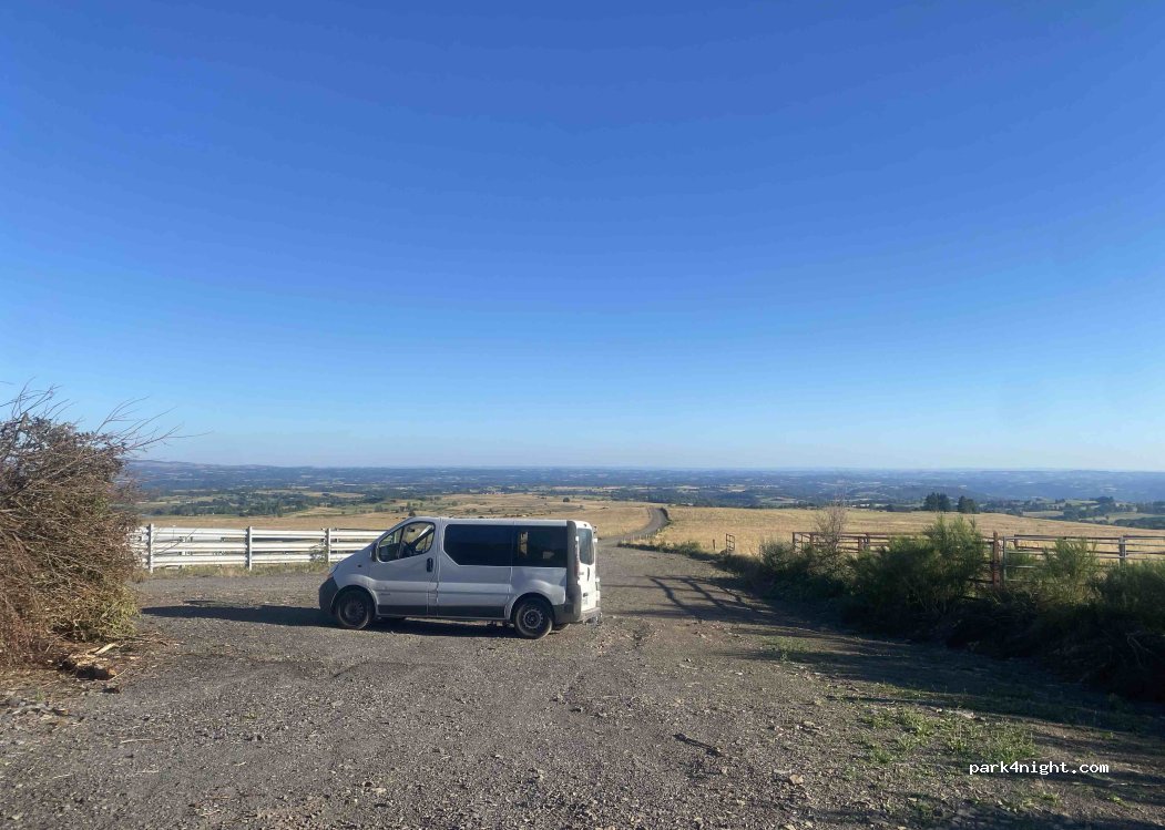 (15800) Pailherols - 3 Chemin des montagnes — foto
