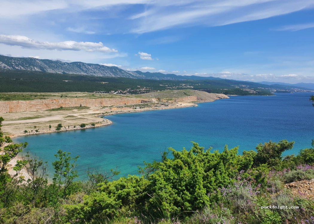 (51513) Omišalj - Unnamed Road — foto 2