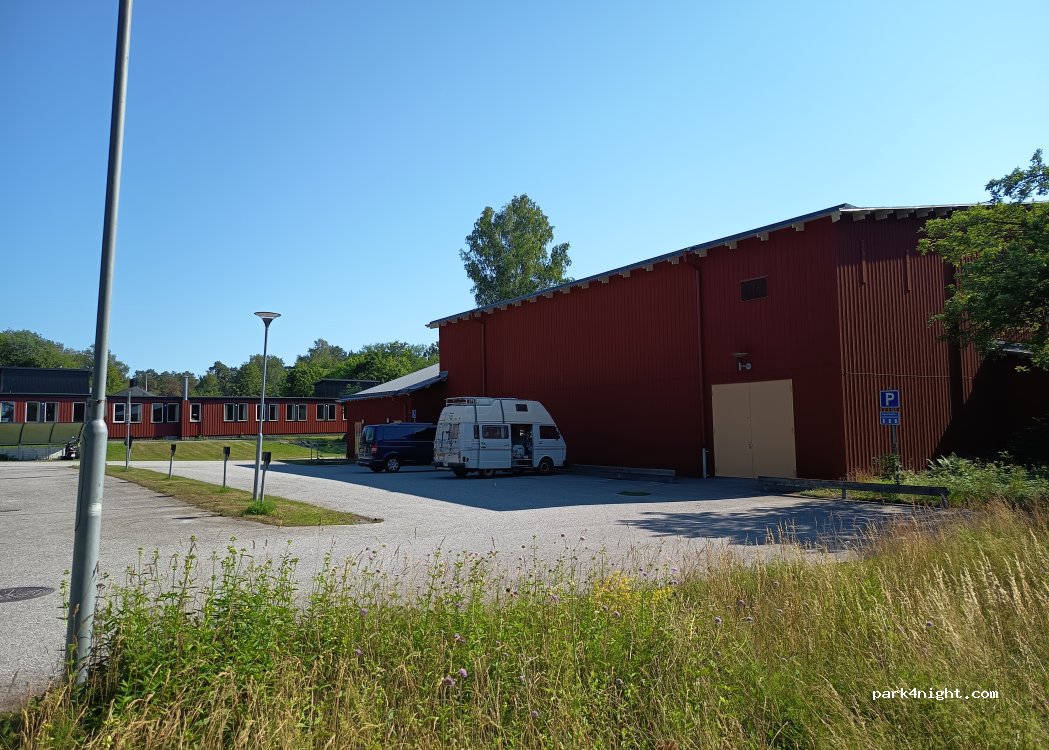 (139 73) Djurhamn - 10 Högmalmsvägen — foto