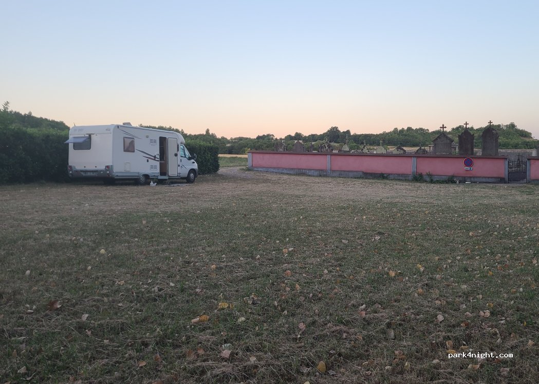 (63310) Villeneuve-les-Cerfs - — foto 2