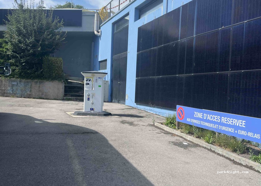 (1315) La Sarraz - 18 Route de la Piscine — foto