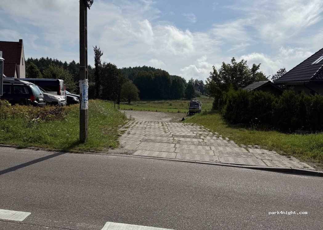 (83-300) Grzybno - 4 Jastrzębia — foto