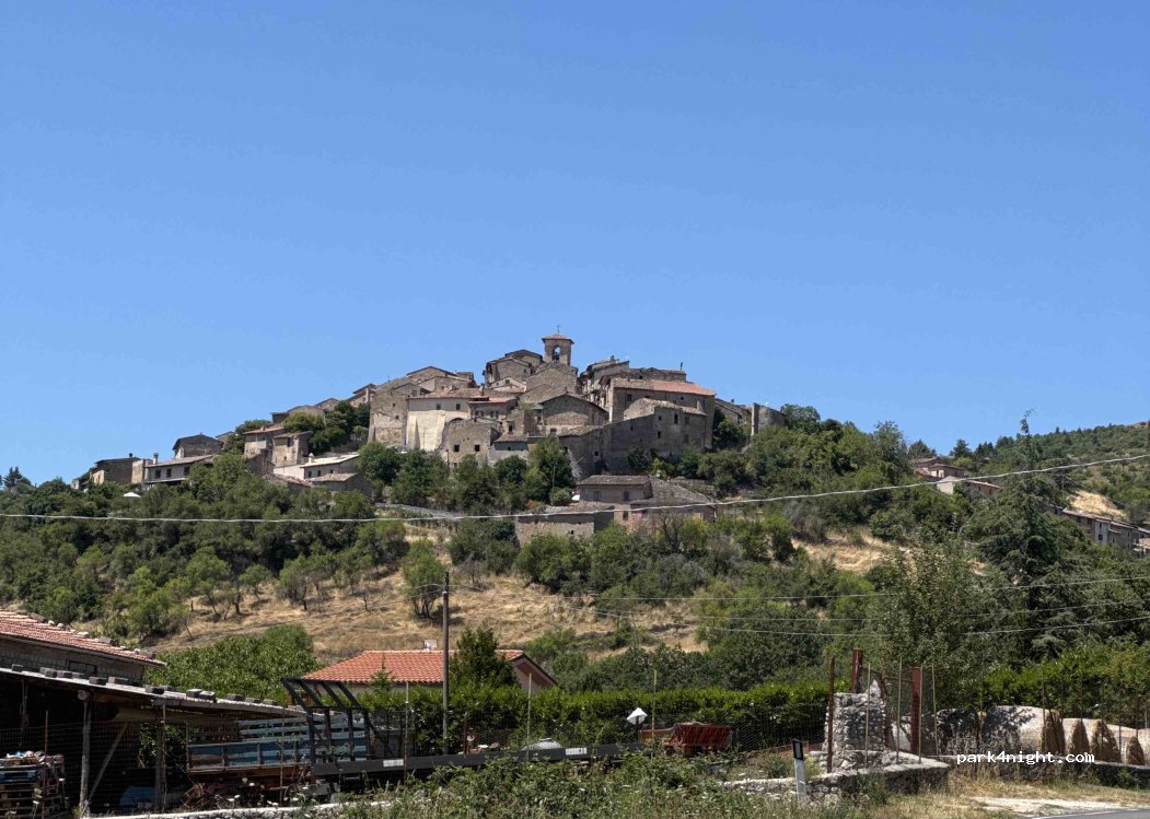 (67062) Magliano de' Marsi - 72 Via Roma — foto 2