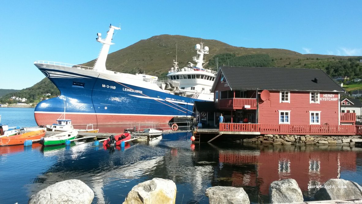 Herøy Kystcamp — foto 2