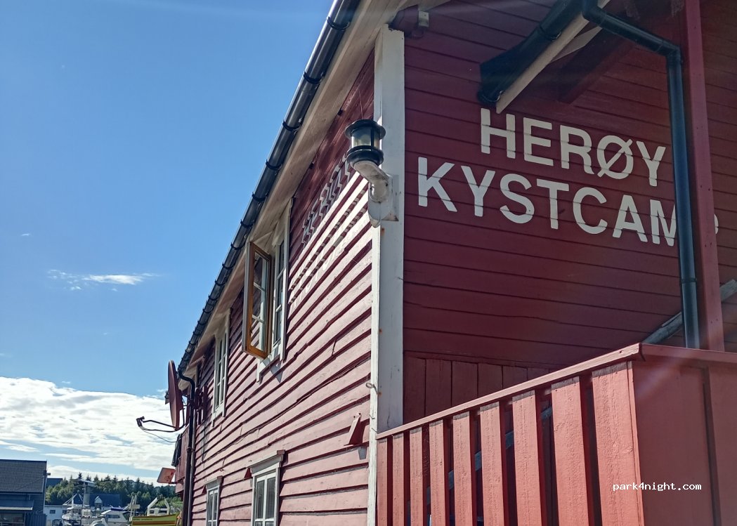 Herøy Kystcamp — foto 3