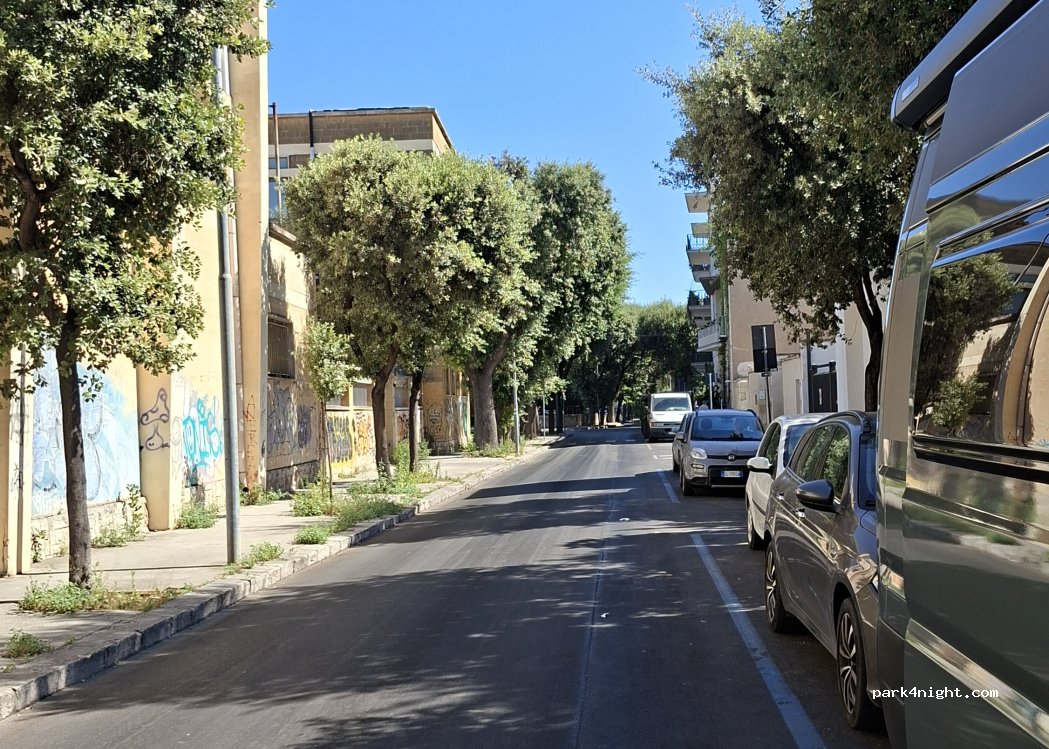 (73100) Lecce - 36 Via Adua — foto 2