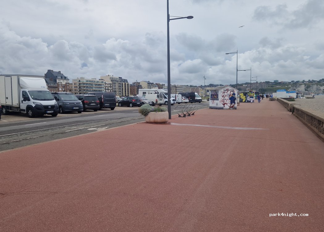 (76200) Dieppe - 1111 Boulevard Maréchal Foch — foto 2