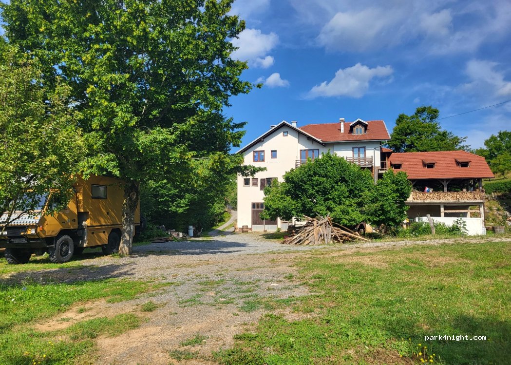 (53220) Kuterevo - Unnamed Road — foto 3