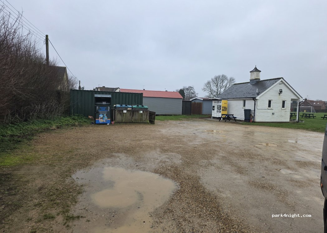 (IP12 3BZ) Alderton - 28 Watson Way — foto