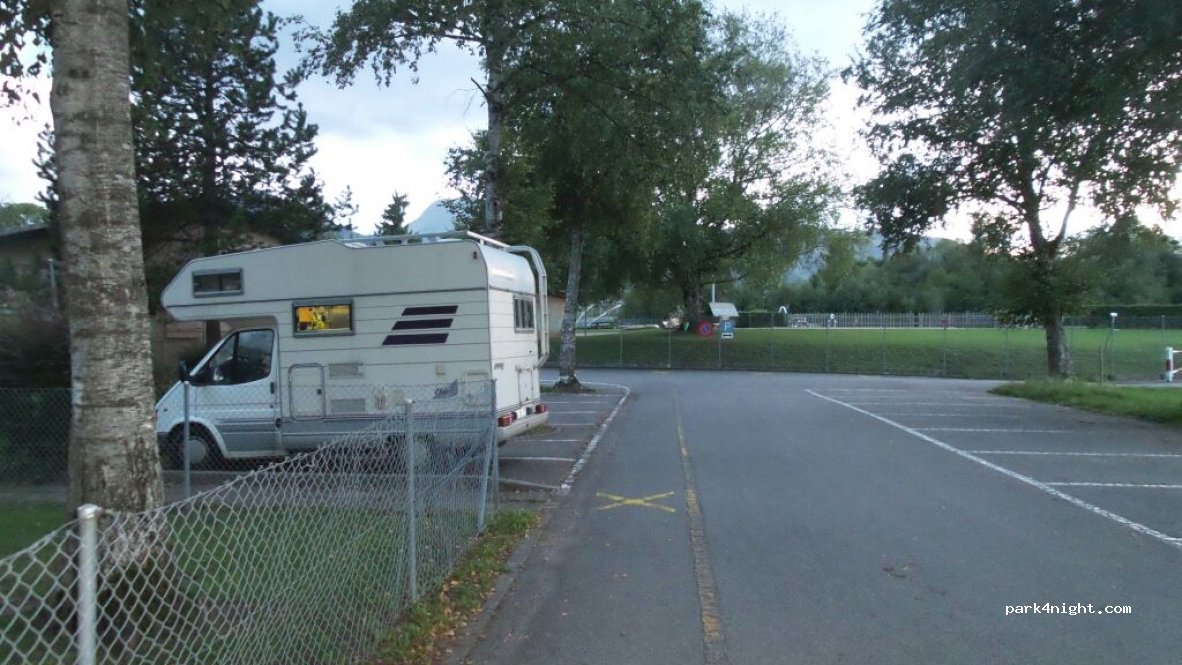(1636) Broc - 4 Route des Marches — foto