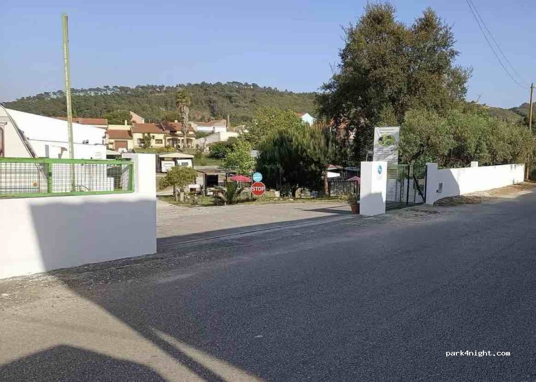 (2500-303) Caldas da Rainha - 7 Rua da Estrada Funda — foto
