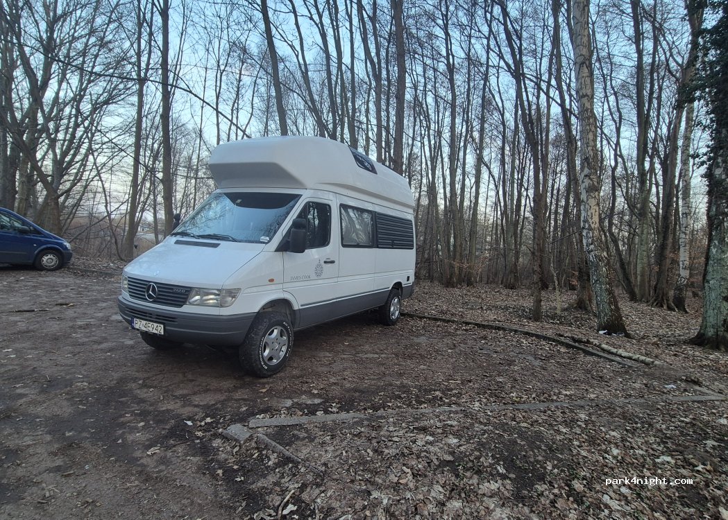 (78-105) Kołobrzeg - 10 Morawskiego — foto 2