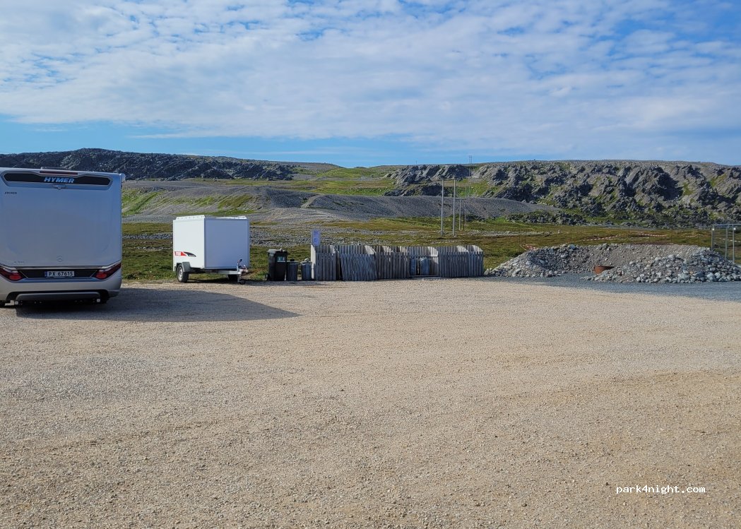 (9990) Hamningberg - 36 Sekundær Fylkesveg 341 — foto 2
