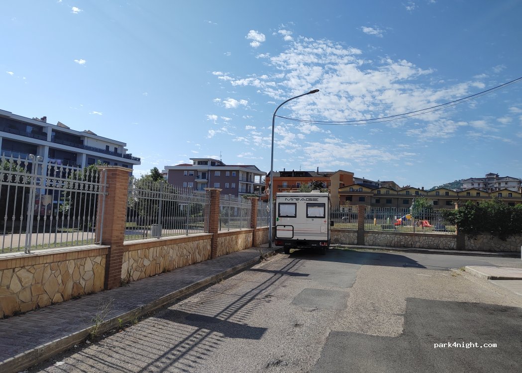 (82018) San Giorgio del Sannio - 35 I° Traversa Via Aldo Moro — foto