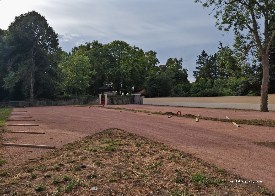 (03800) Gannat - 3 Rue du Stade — foto 2