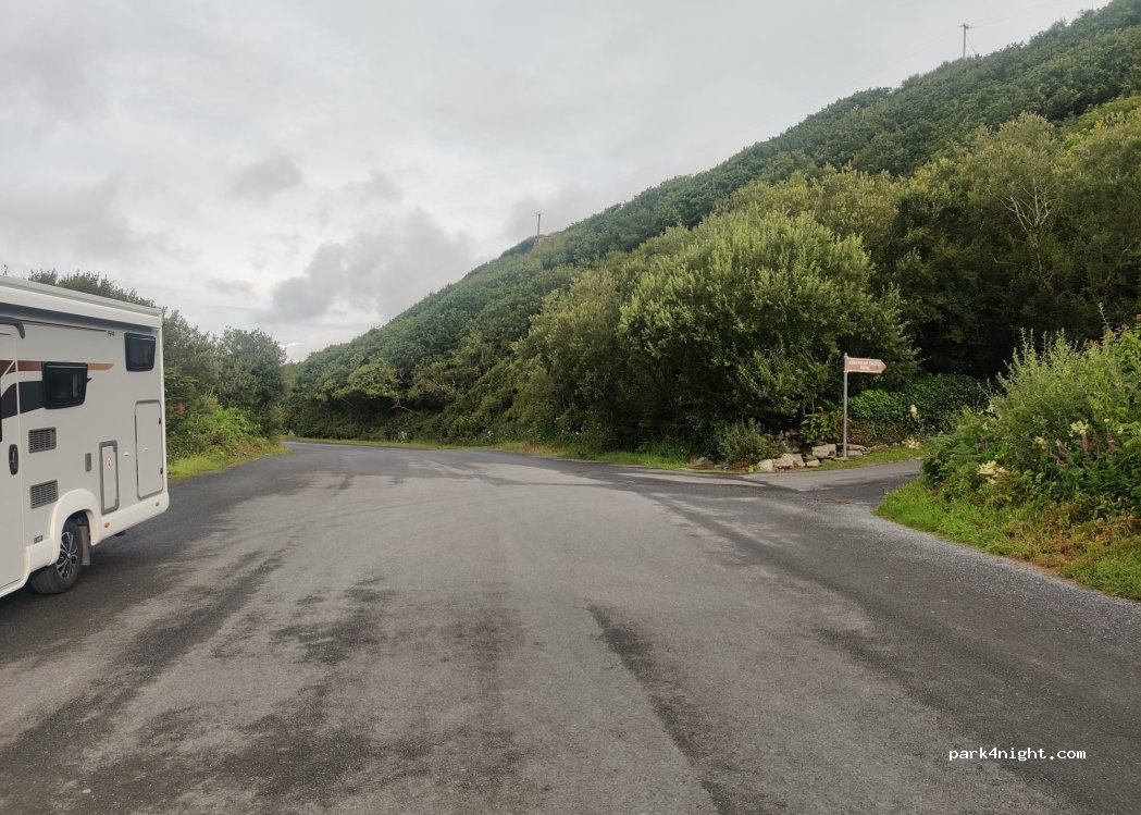 (H71 Y535) Clifden - Unnamed Road — foto
