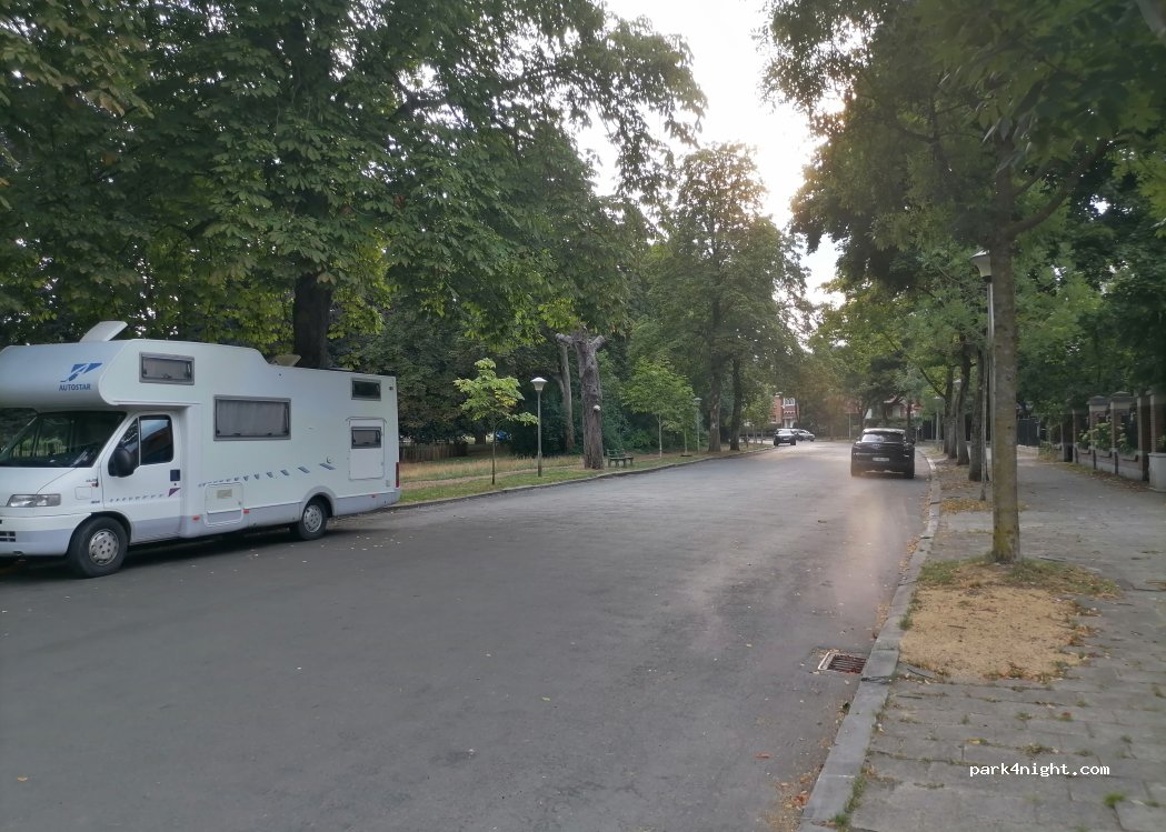 (9000) Gent - 17 Paul de Smet de Naeyerplein — foto