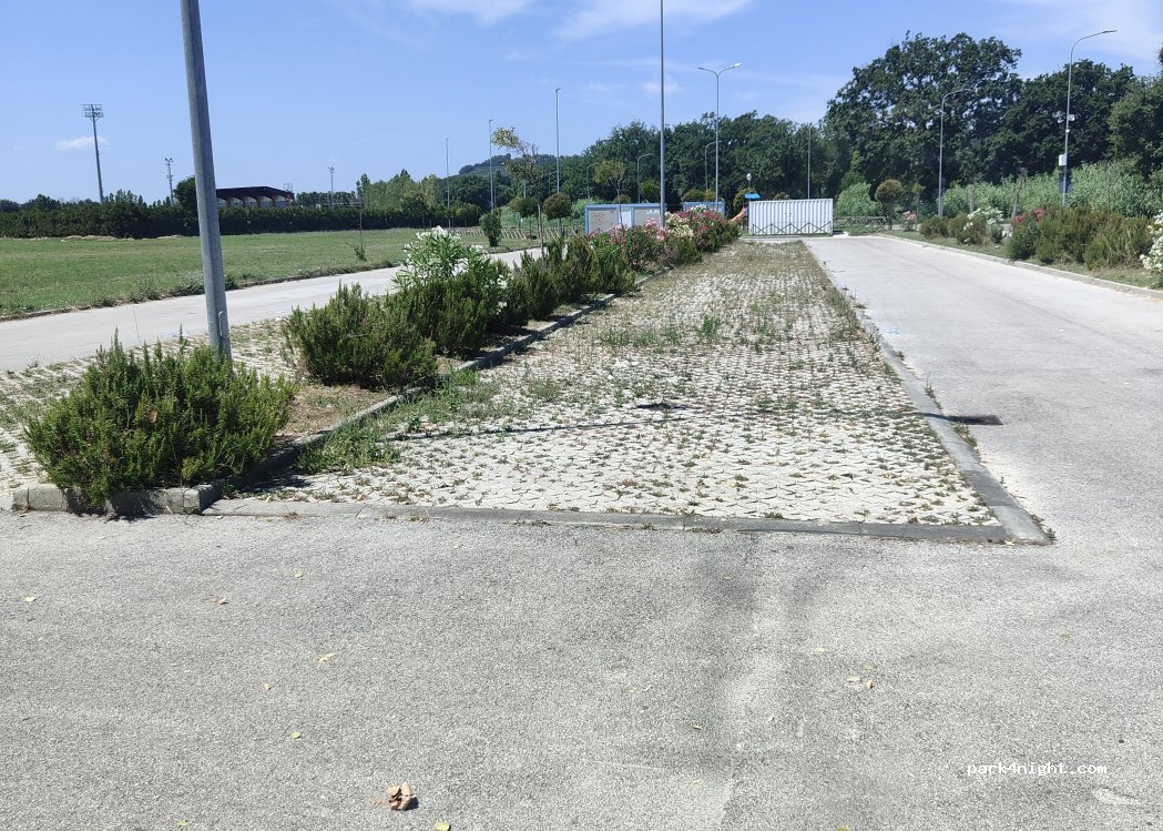 (62017) Porto Recanati - 34 Via Santa Maria in Potenza — foto