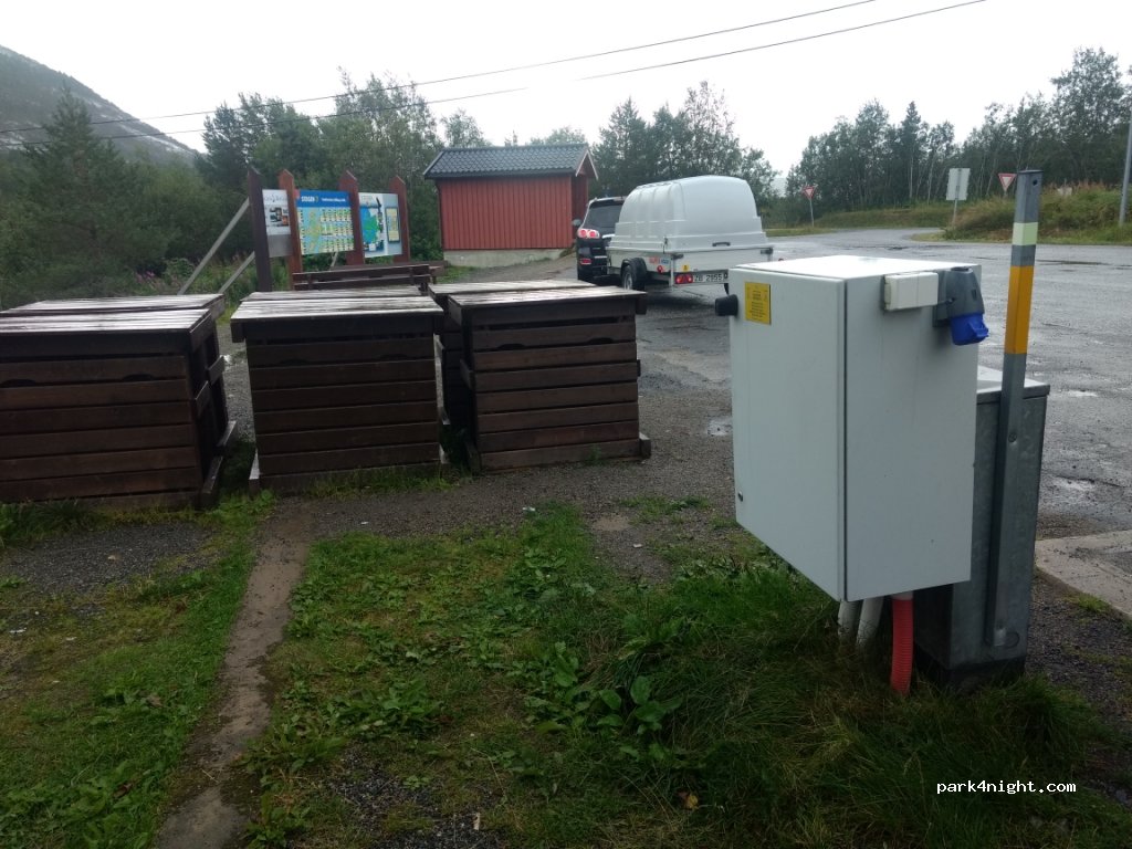 (8260) Innhavet - Fylkesvei 835 — foto 2