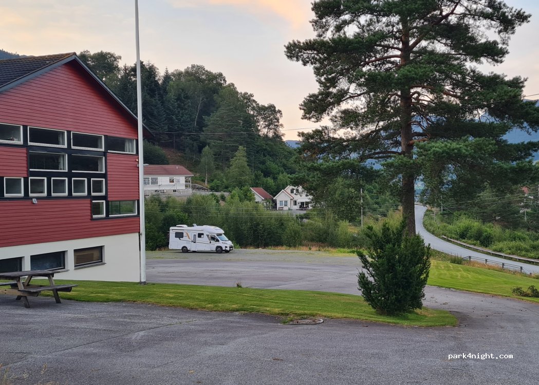 (5583) Vikedal - 4 Ølmedalsvegen — foto