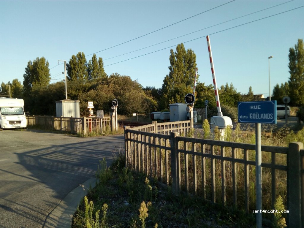 (44740) Batz-sur-Mer - 2 Rue Jean de Landévennec — foto 2